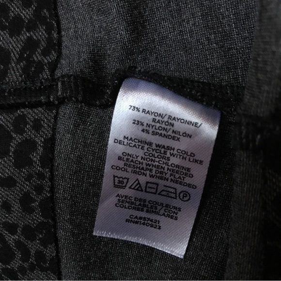 Loft Grey Black Animal Print High Rise Leggings, EUC, M - Picture 4 of 10